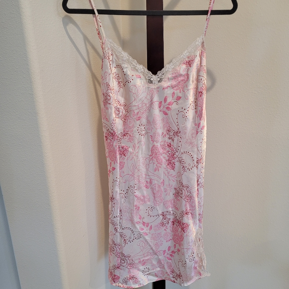 Adonna Woman pink/white nightie, size 2X